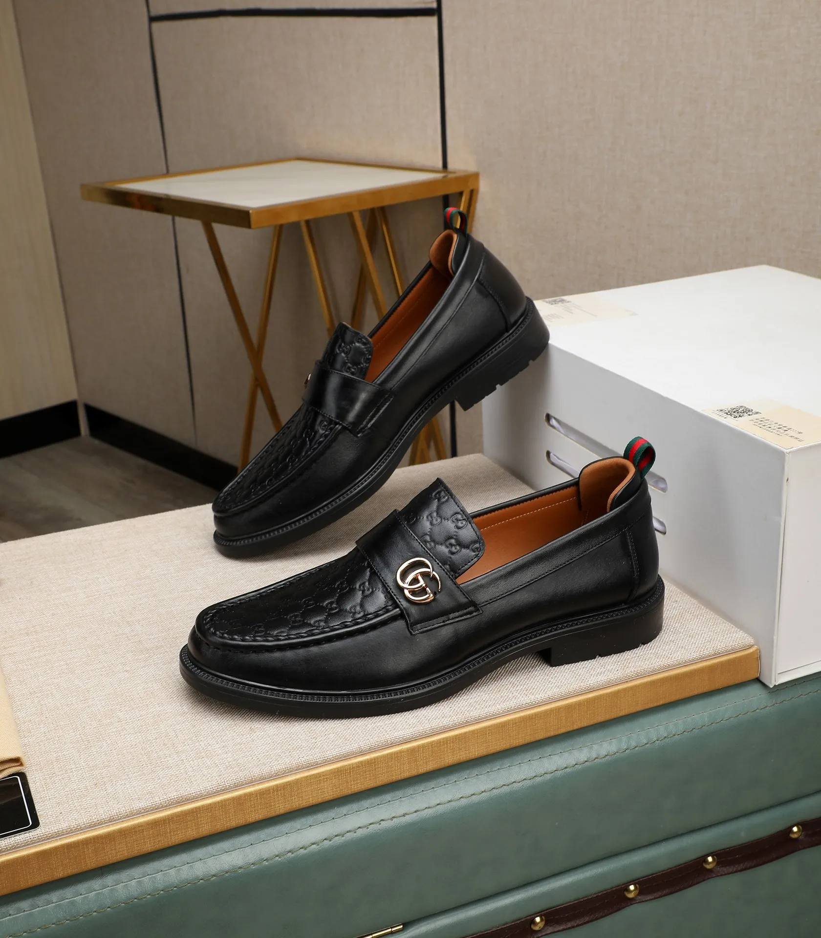 Men's men's shoes💰500📛📛Original (water-dyed cow lining) Gucci GUCCI official website formal shoes🌀 Italian🇮🇹imported cowhide➕top imported water-dyed cowhide lining💋Finely handmade original bottom, the real thing looks better when photographed in person Standard size 38-44